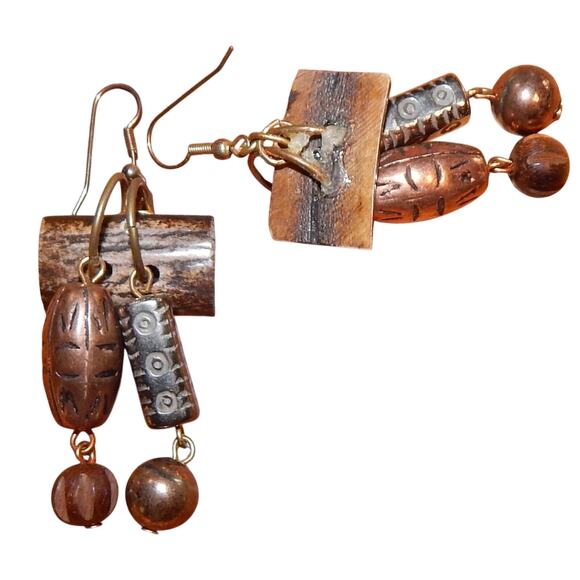 Vintage Wild Tribal Metal & Wood Earrings - Picture 4 of 4